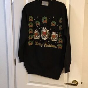 Black Christmas Sweatshirt with Festive Cats and Wreaths